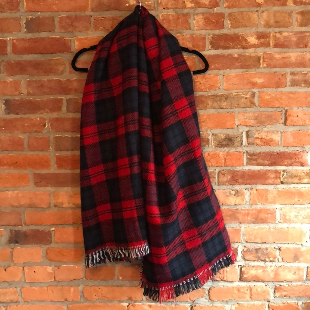 Reversible Blanket Scarf